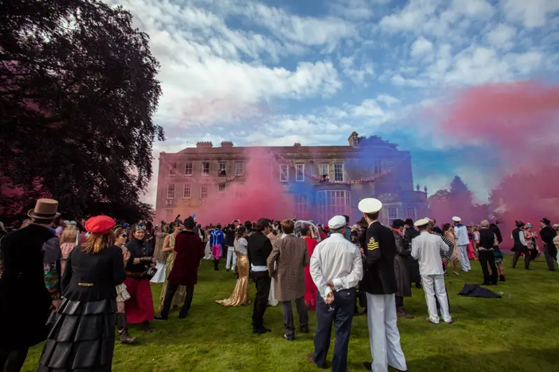 Festival Wedding Atmosphere Colour