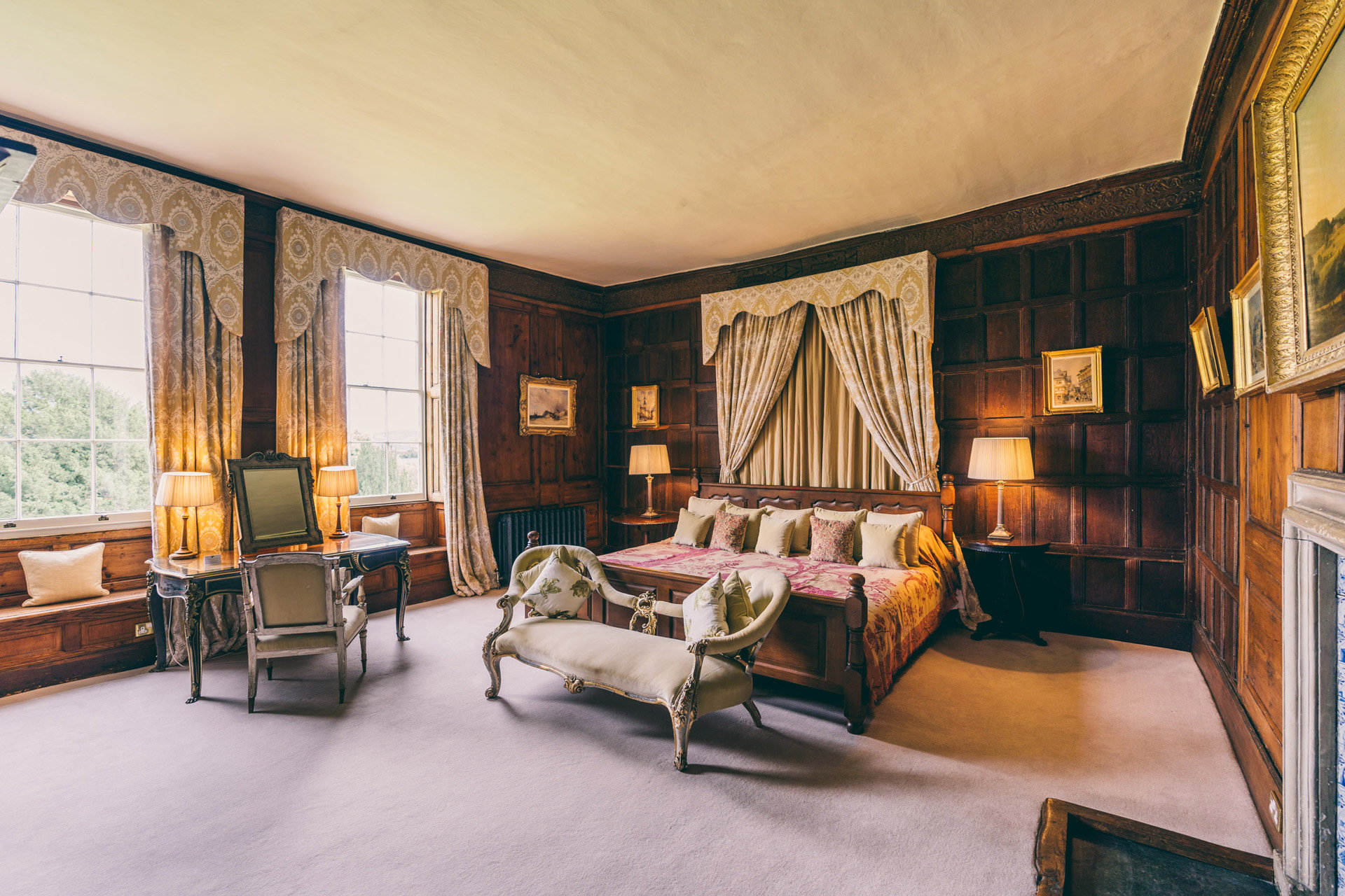 Luxury retreat accommodation in the master suite at elmore court