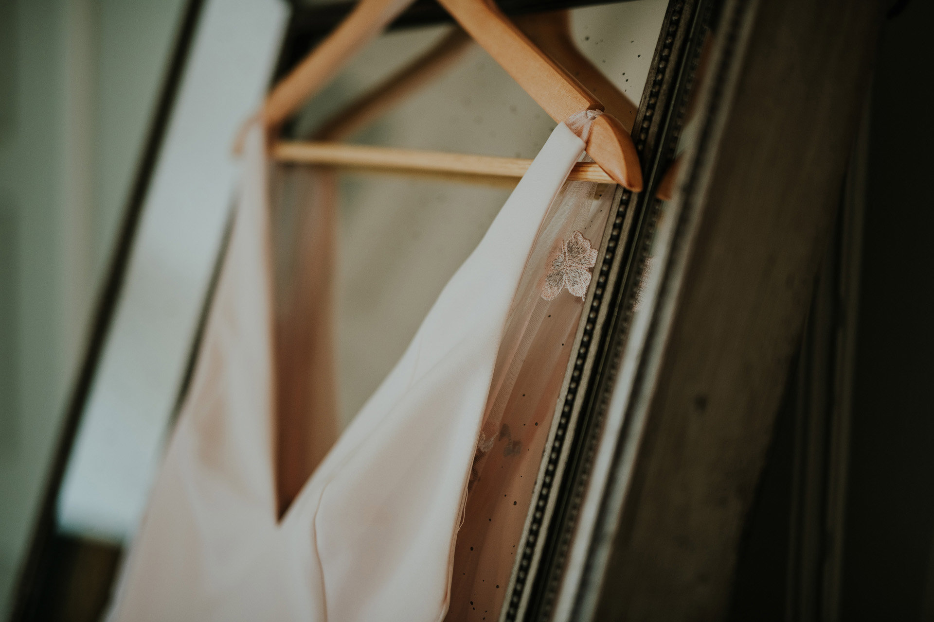 Wedding Dress Micro Wedding