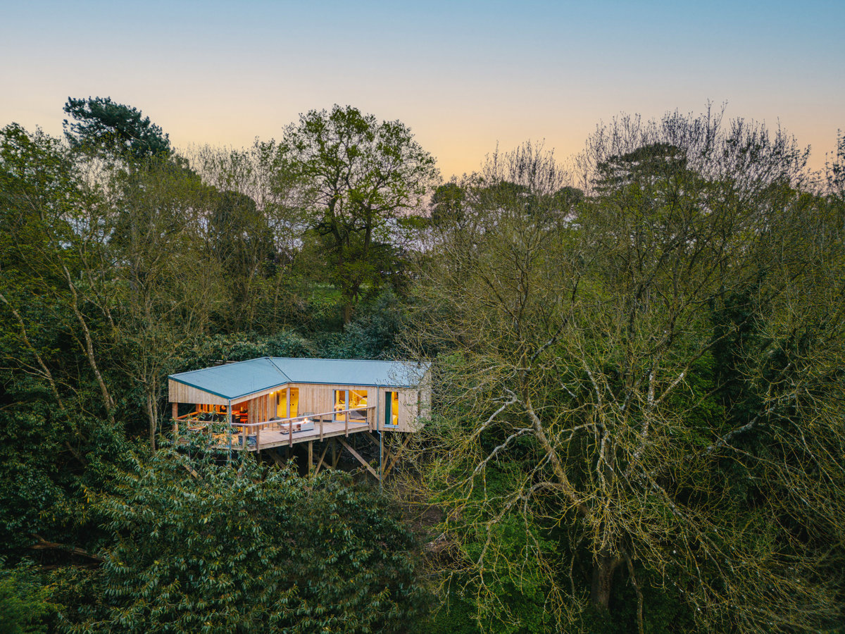 Brettsymes Sky Treehouse 46