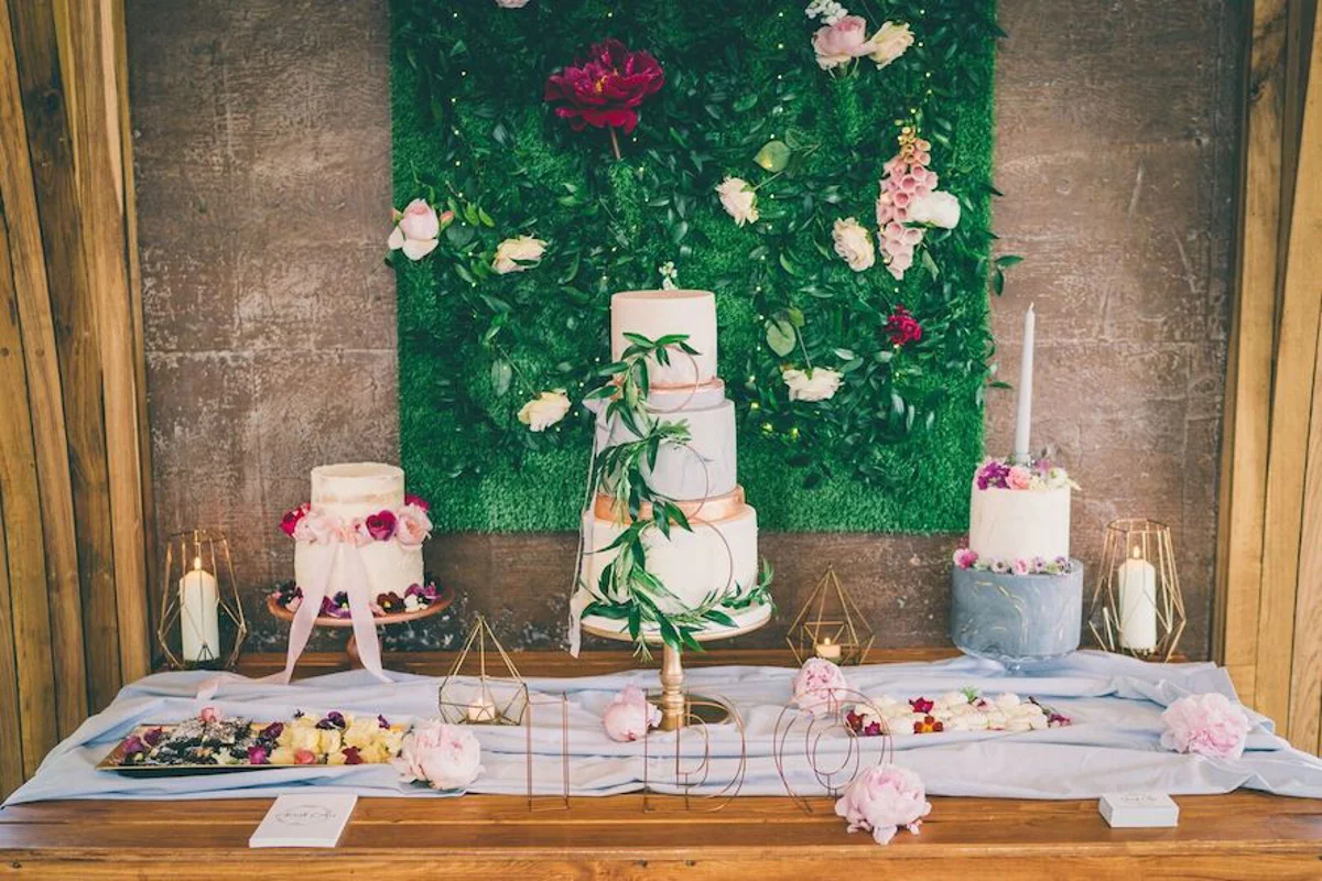 Rob Wedding Cakes Flowers Colourful