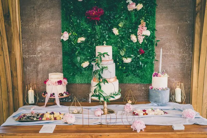 Rob Wedding Cakes Flowers Colourful