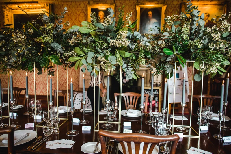 08Table Centre Flowers 2020