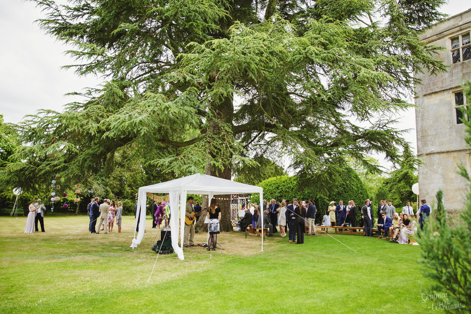 Outdoor Wedding Entertainment
