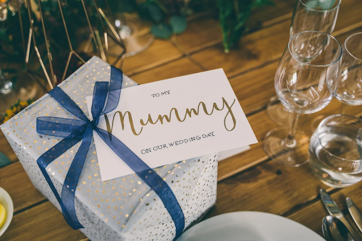 Wedding Gifts Mum Rob Tarren