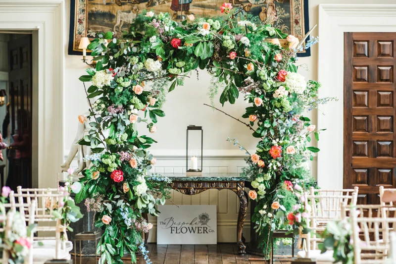 07Unusual Wedding Venue Flowers2020