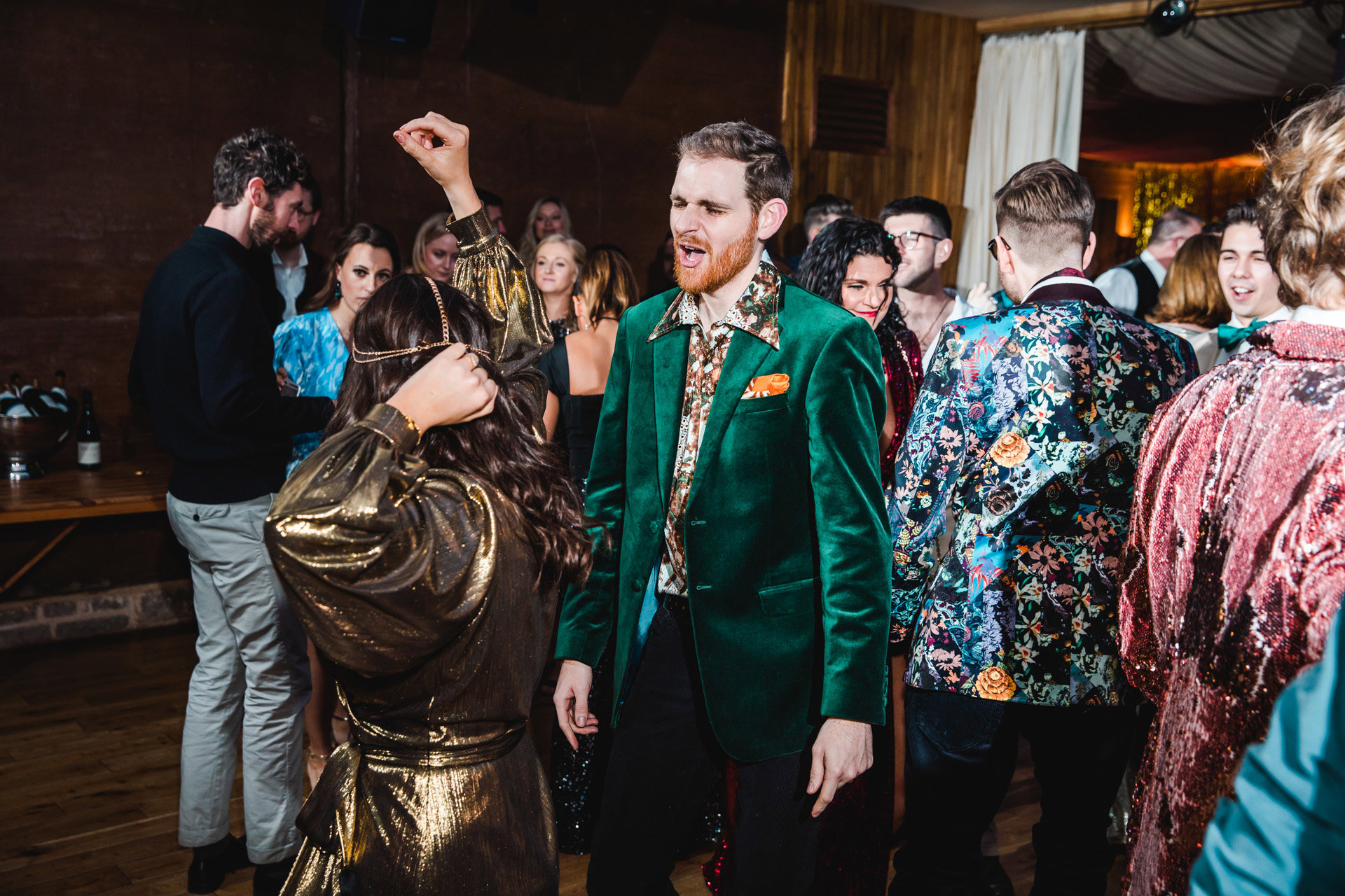 Weekend Wedding Party2