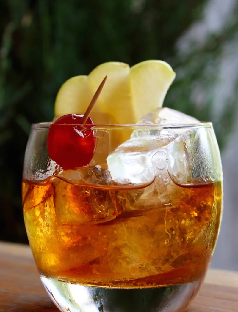 Oldfashioned Cocktail Wedding Bar