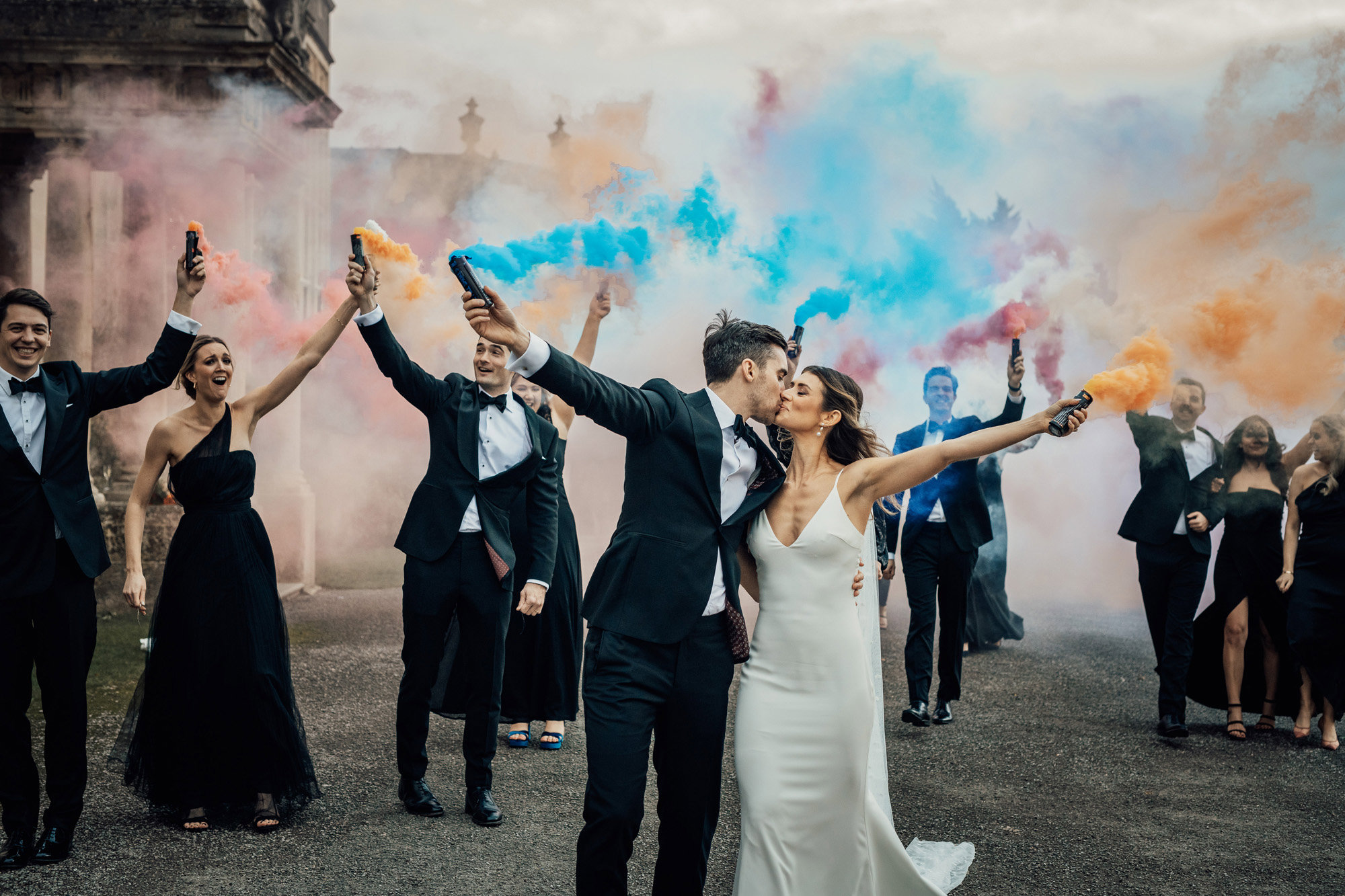Christmas Smoke Bomb Wedding