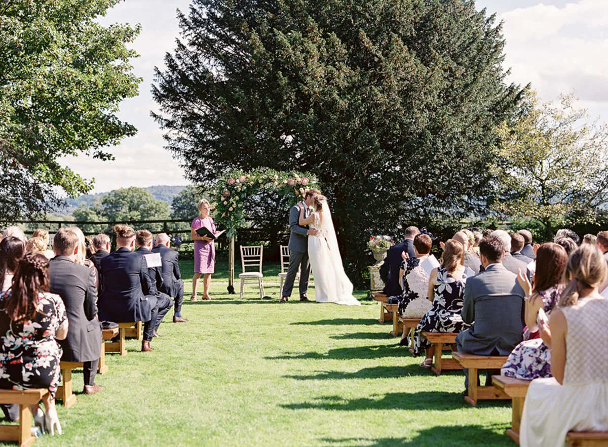Can You Get Married Outside In The Uk