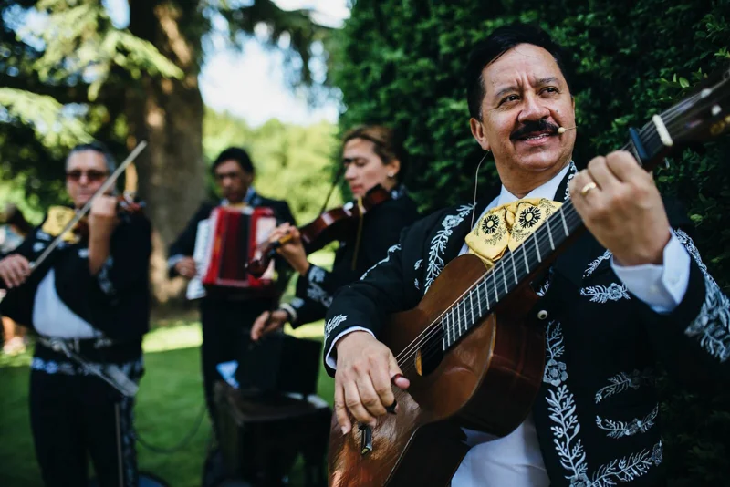 Mariachi Band Drinks Reception