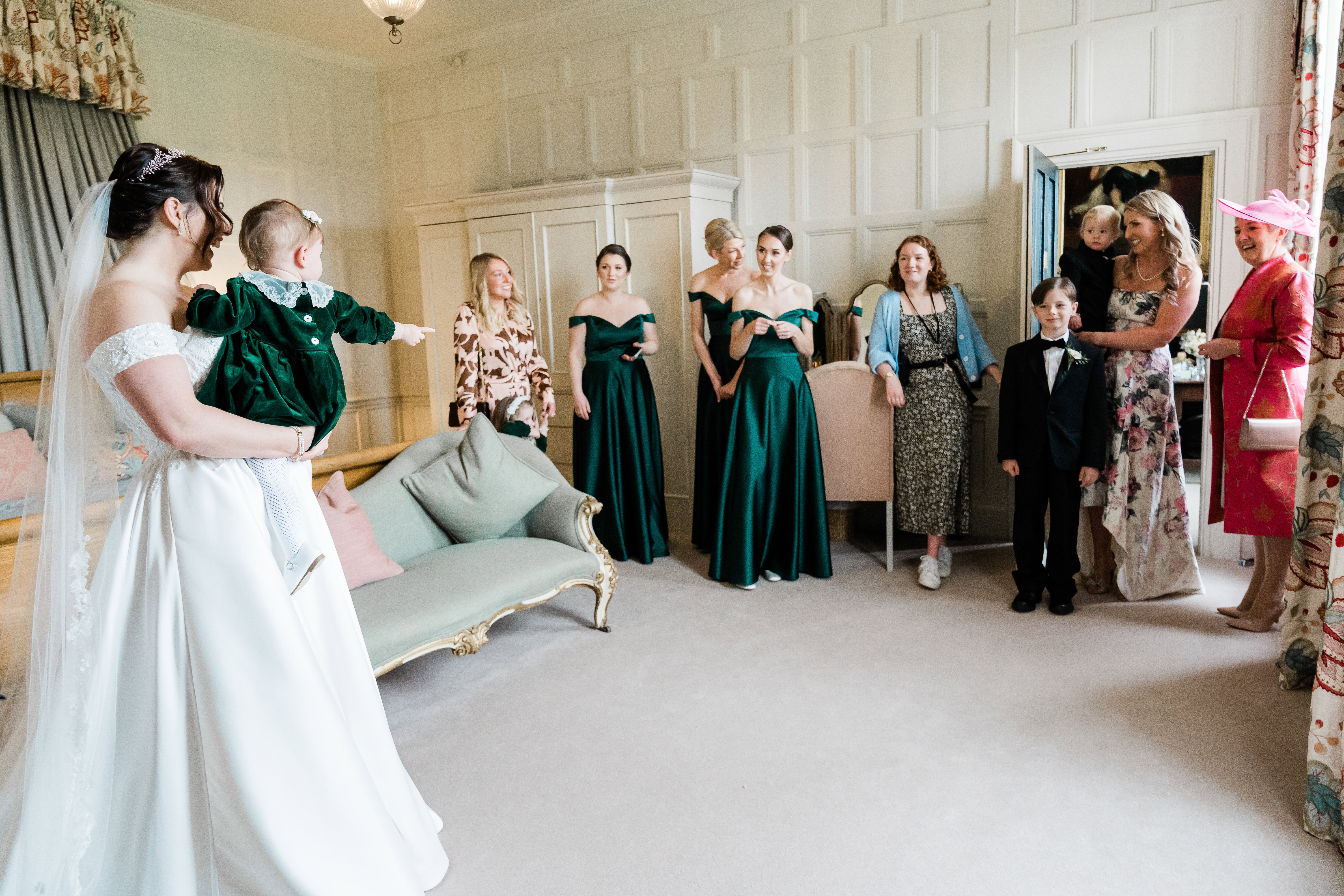 230406Rhianandpaulweddingelmorecourtcopyrightleanacatherinephotography 3243