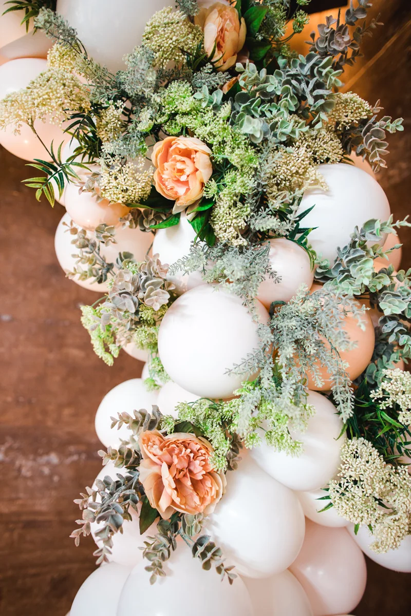 21Balloons Flowers Wedding
