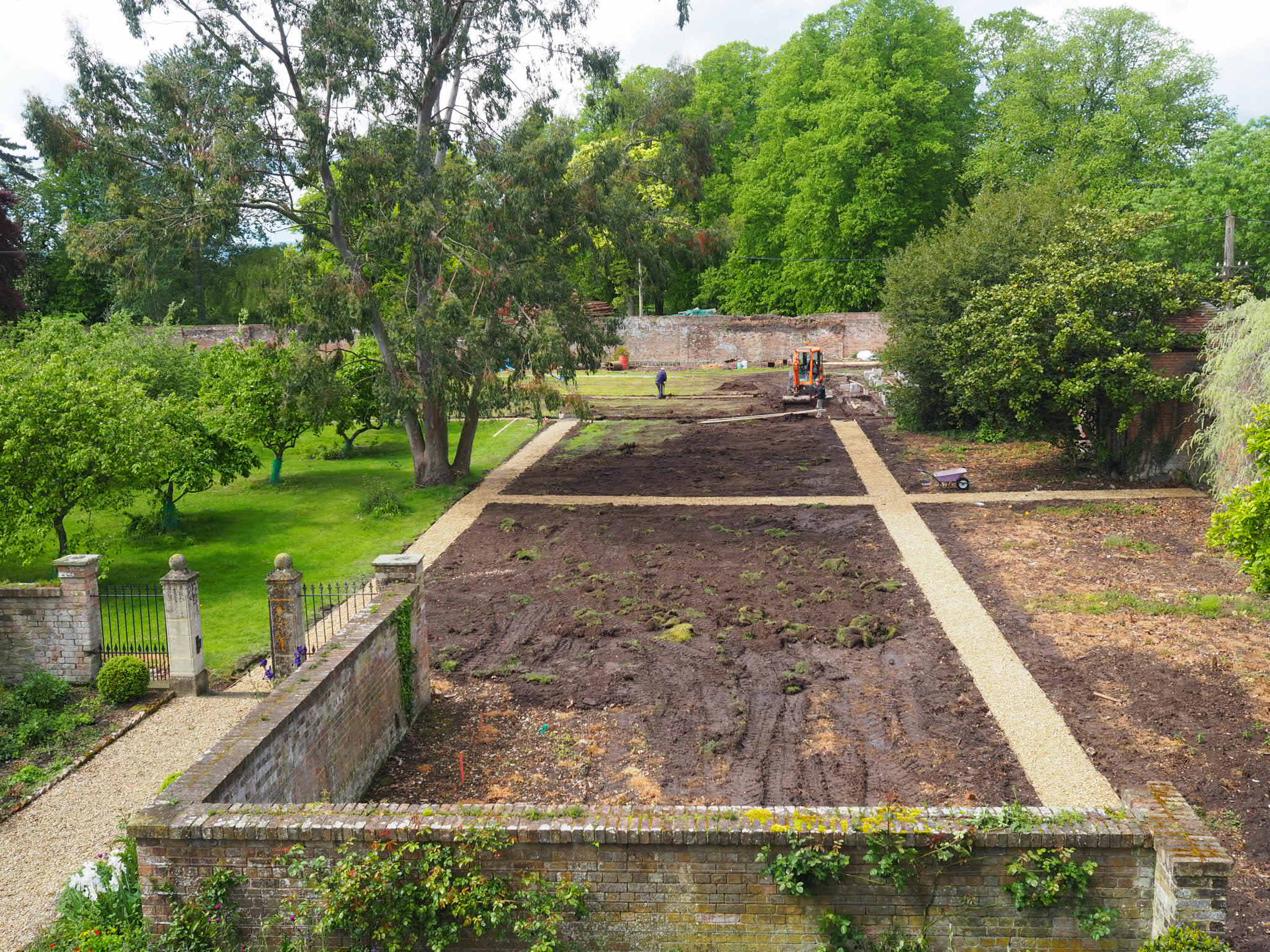 Eco friendly wedding venue Elmore Court's renovation of their walled garden means a step up in the field to fork sustainable wedding menu