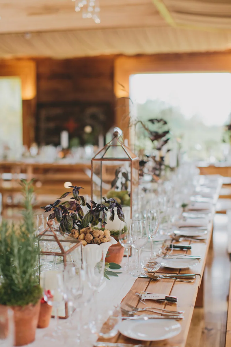 Outdoor Wedding Table Decor