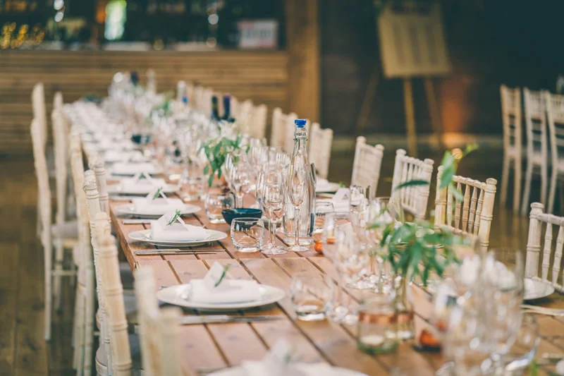 Minimalist Table Flowers Wedding