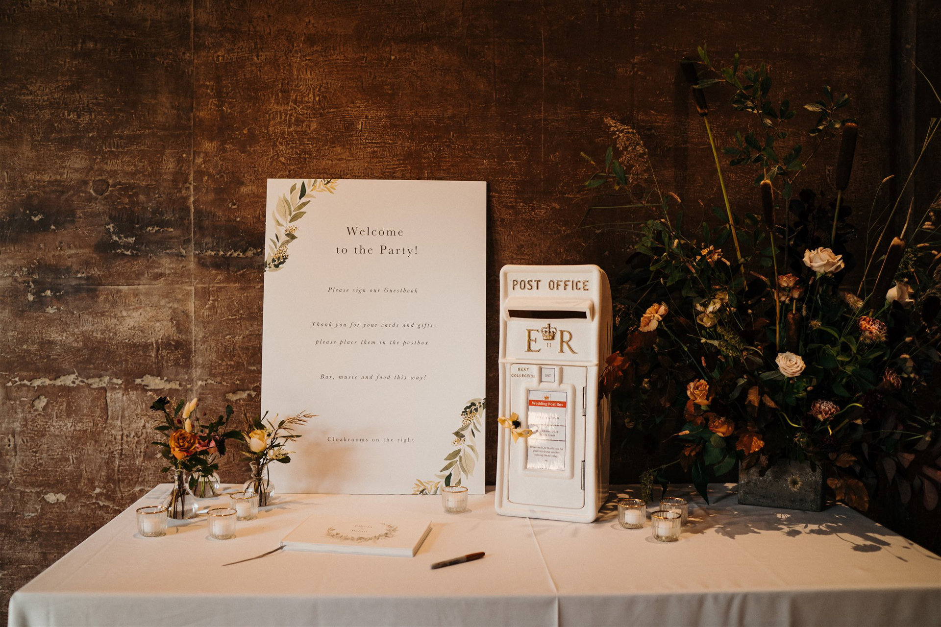 Autumnal Wedding Details