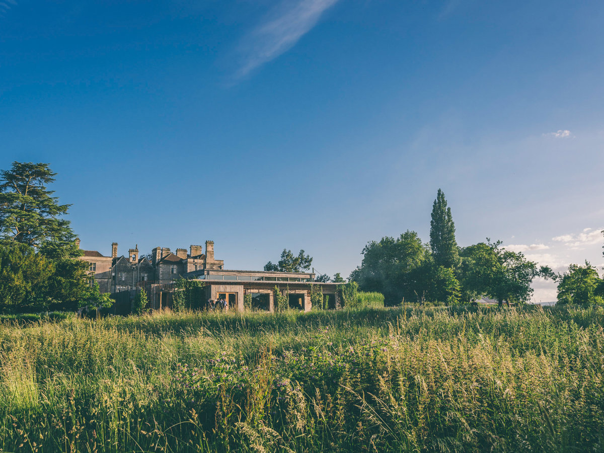 Elmore Estate 12
