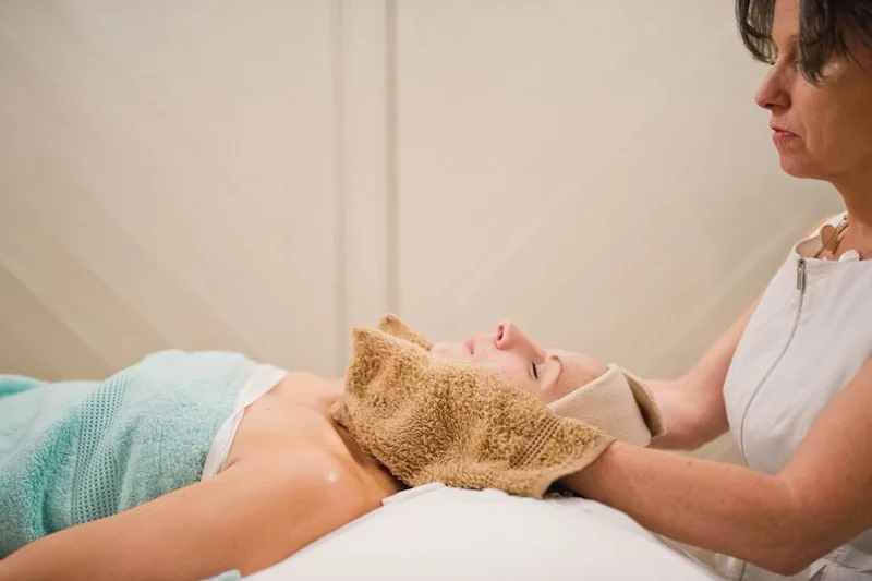 Elmorespa Facial