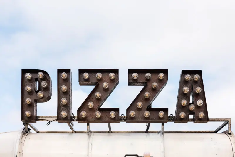 Wedding Fairs With Pizza