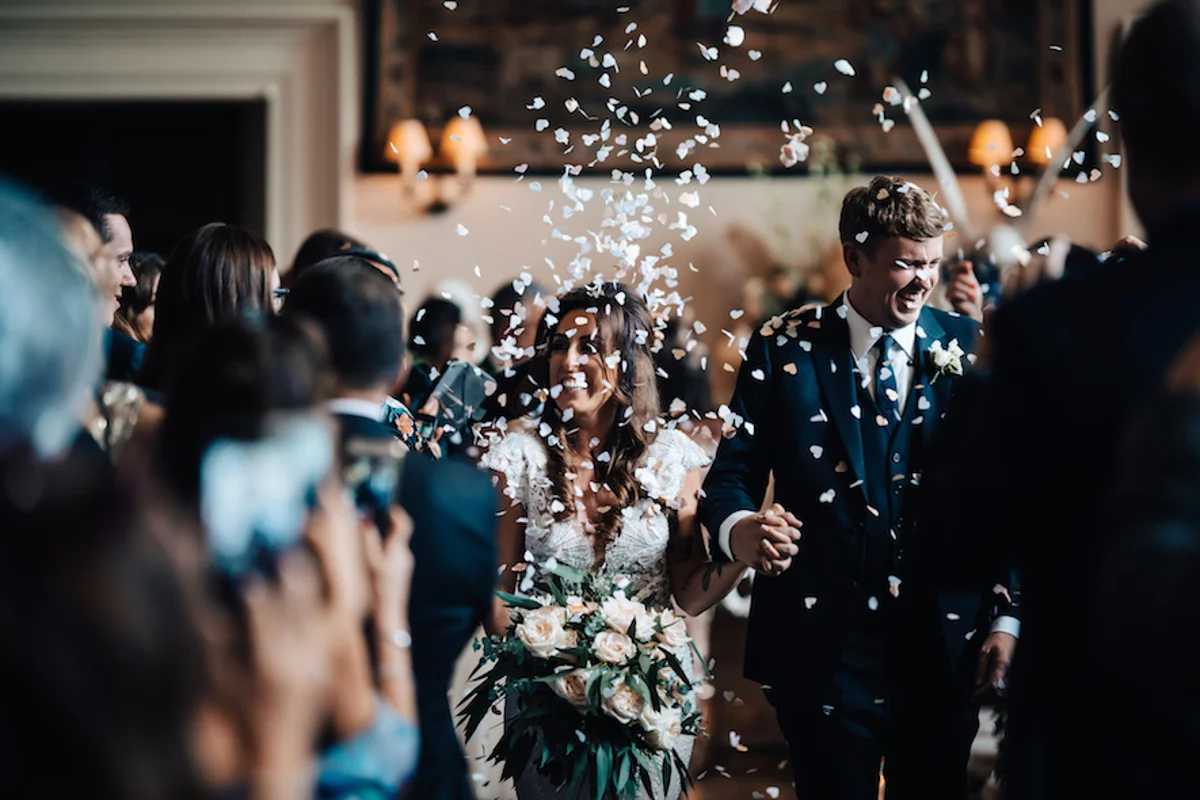 Countryhouse Wedding Venue Confetti