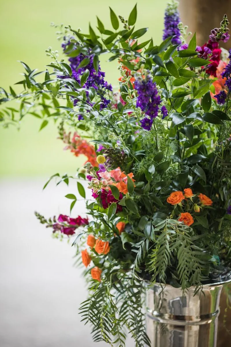 Flowers For Travel Themed Wedding