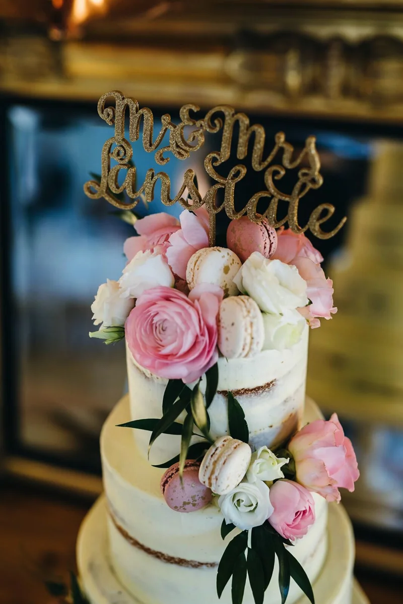 Wedding Cake Macaroons