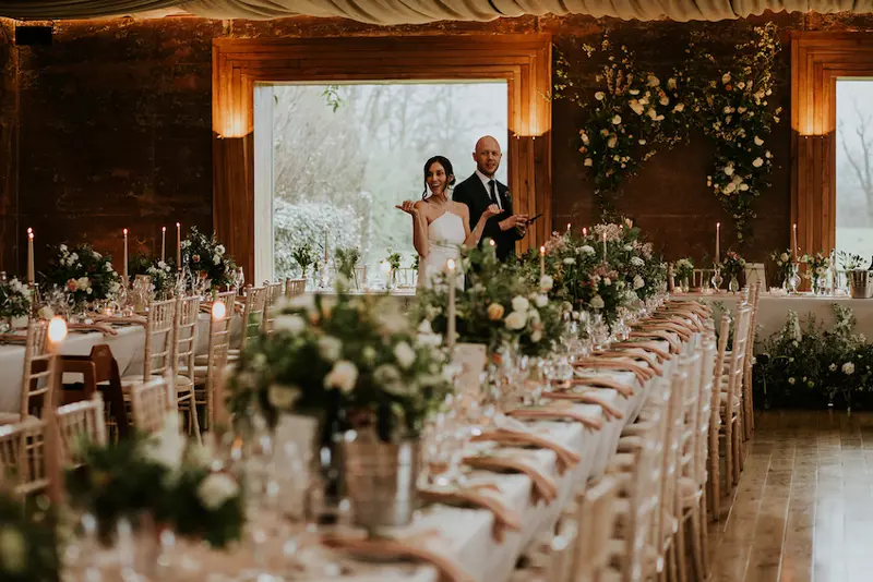 Lucyturnbullphotography Amberpersia Spring Flowers Wedding Gillyflower