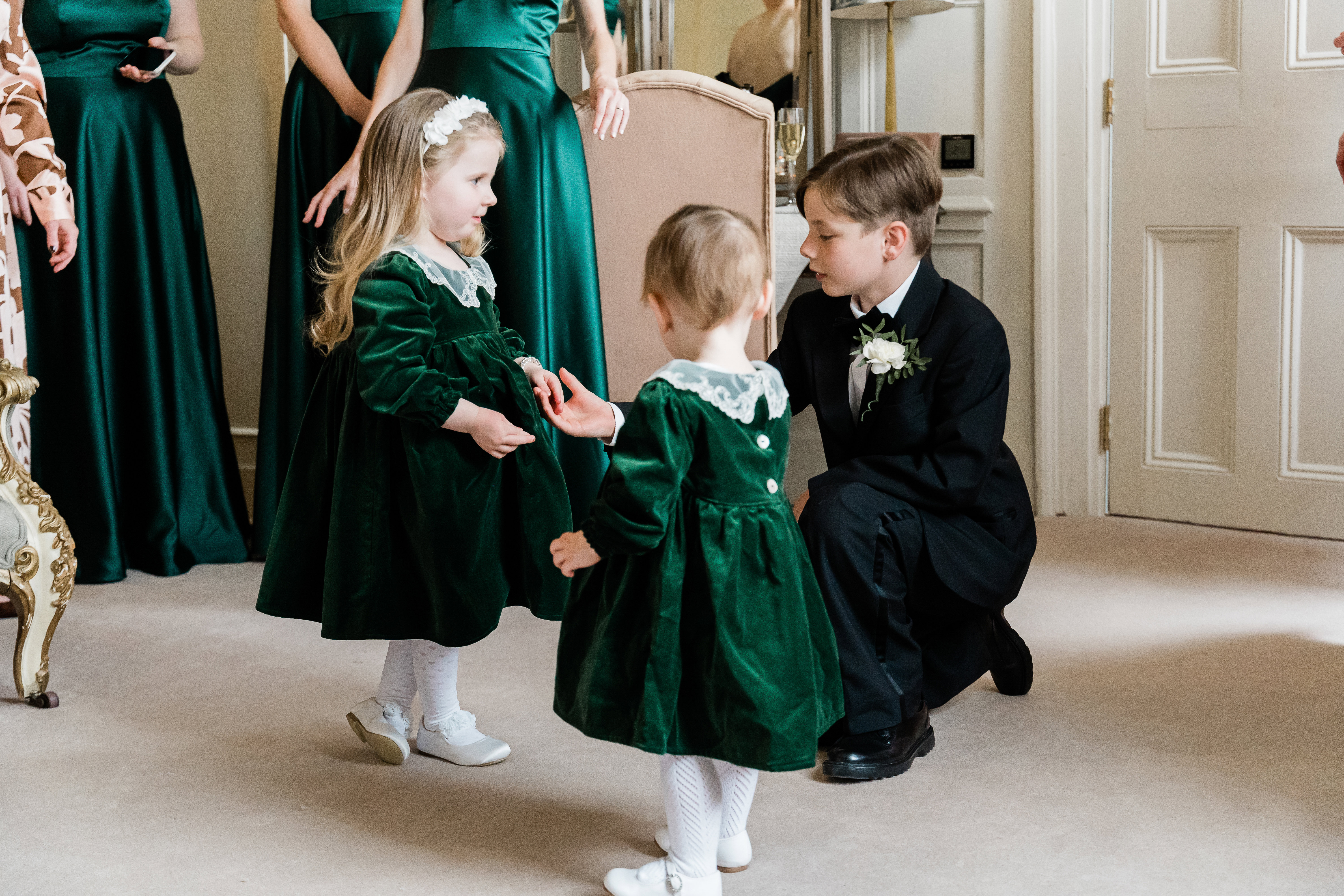 230406Rhianandpaulweddingelmorecourtcopyrightleanacatherinephotography 3285