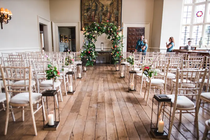 05Unusual Wedding Venue Flowers2021