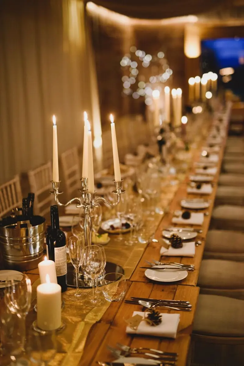 Elmore Court 141220 Samgibson Candlelight