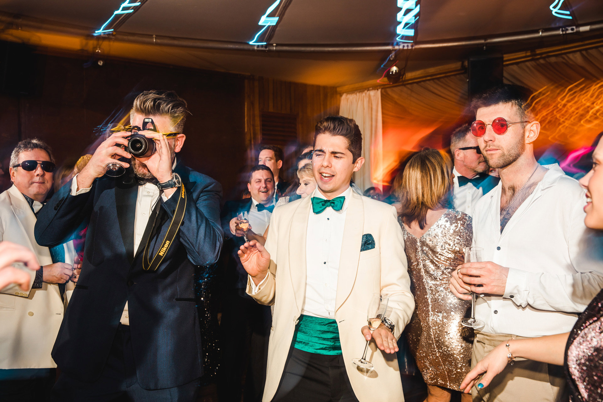 Weekend Wedding Disco1